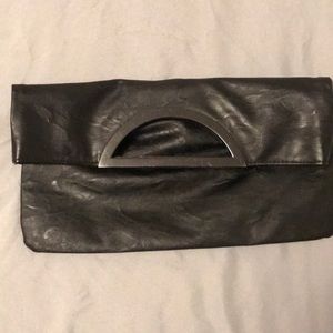 Black clutch
